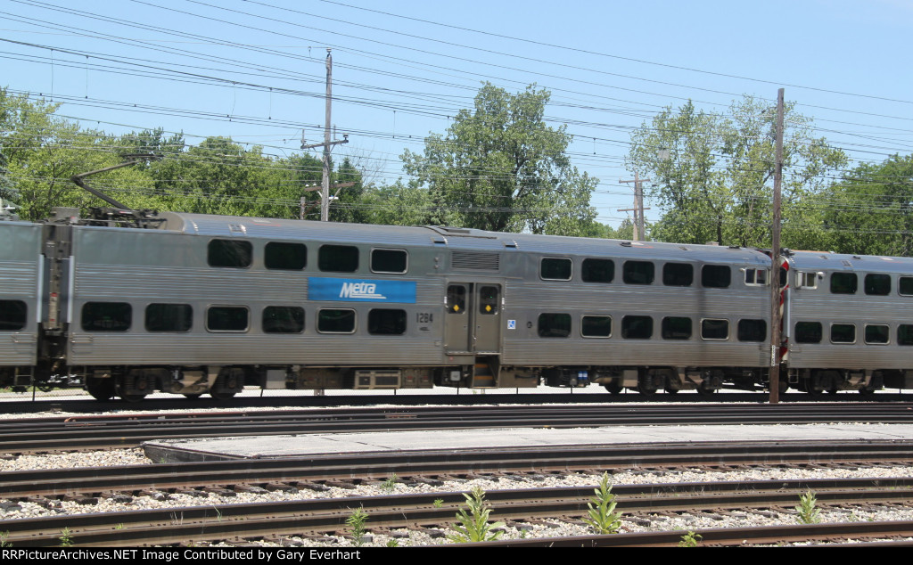 Metra Train #3 - southbound